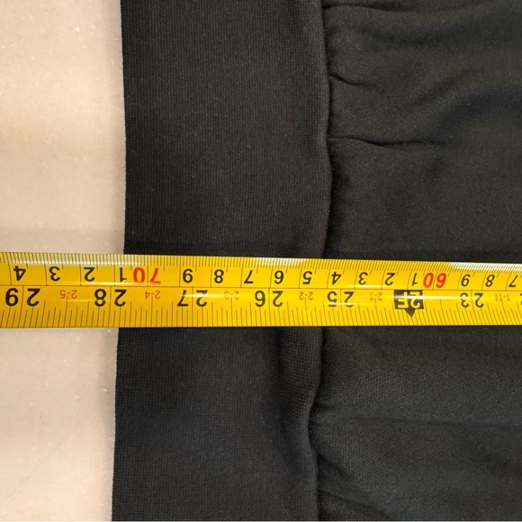 Fear of God Essentials Men’s Jet Black Pullover Hoodie Core Sz Large Arch Logo - Picture 3 of 8